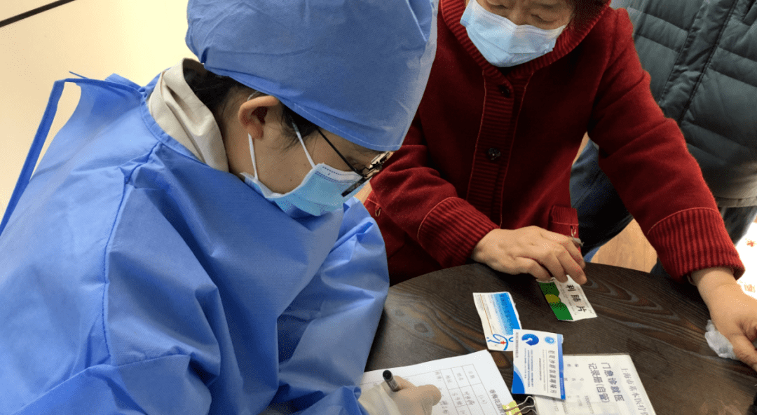 重庆24小时套医保卡回收商家(急用钱24小时医保提取)